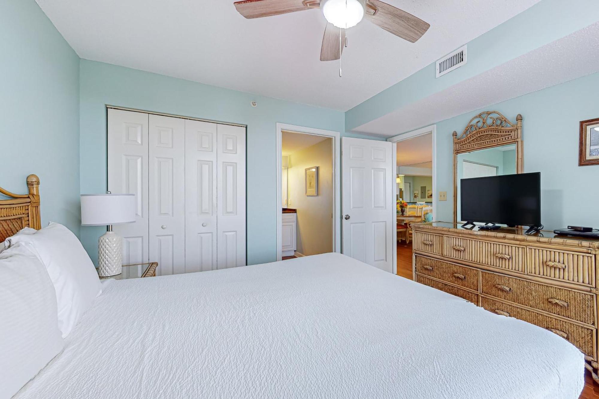 Pelican Beach Resort 1717 Destin Bagian luar foto